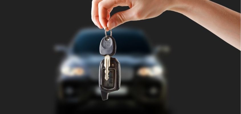 How to transfer car ownership and registration in UAE