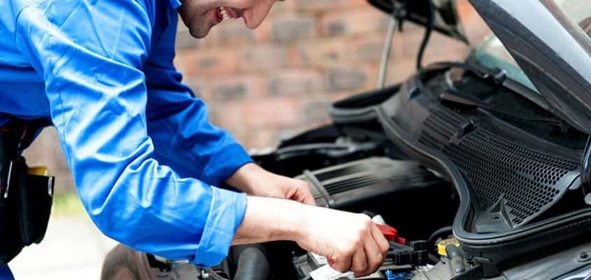 5 Tips to keep in mind while buying a car battery in UAE