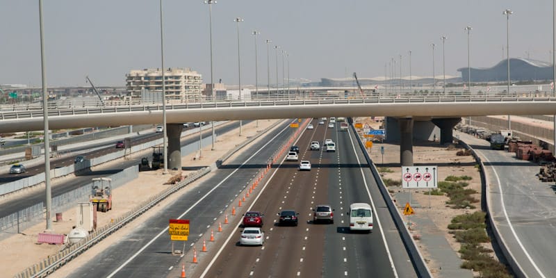 Abu Dhabi Imposes Fines Worth AED50,000 on Motorists for Rules Violation